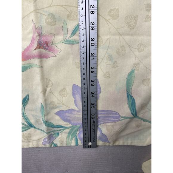 Vtg Lady Pepperell Pillowcases Set of 2 Pastel Yellow Floral King Sz Grandeur - Picture 4 of 9
